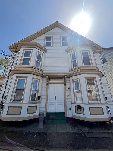 30A 2nd St #B Photo 1 30A 2nd St #B Photo 1