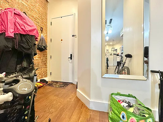 Rented by Doorway NYC, LLC | media 13