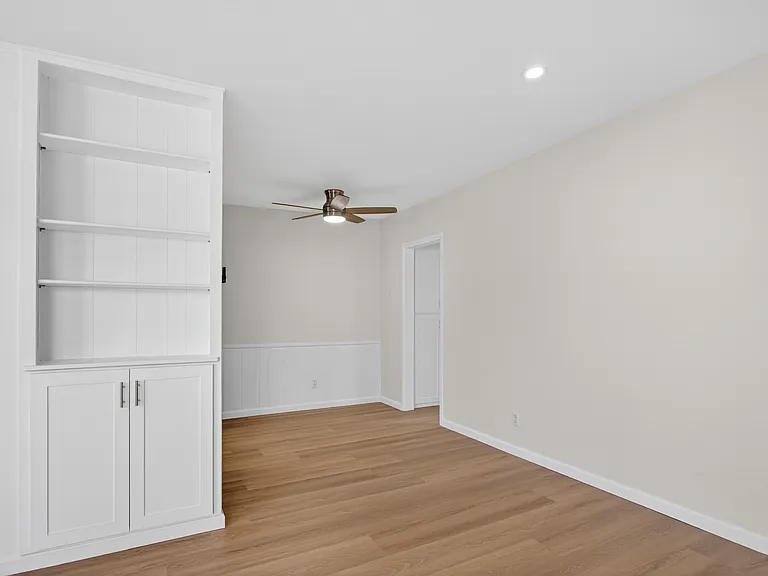 Casa Grande Apartments — Photo 17