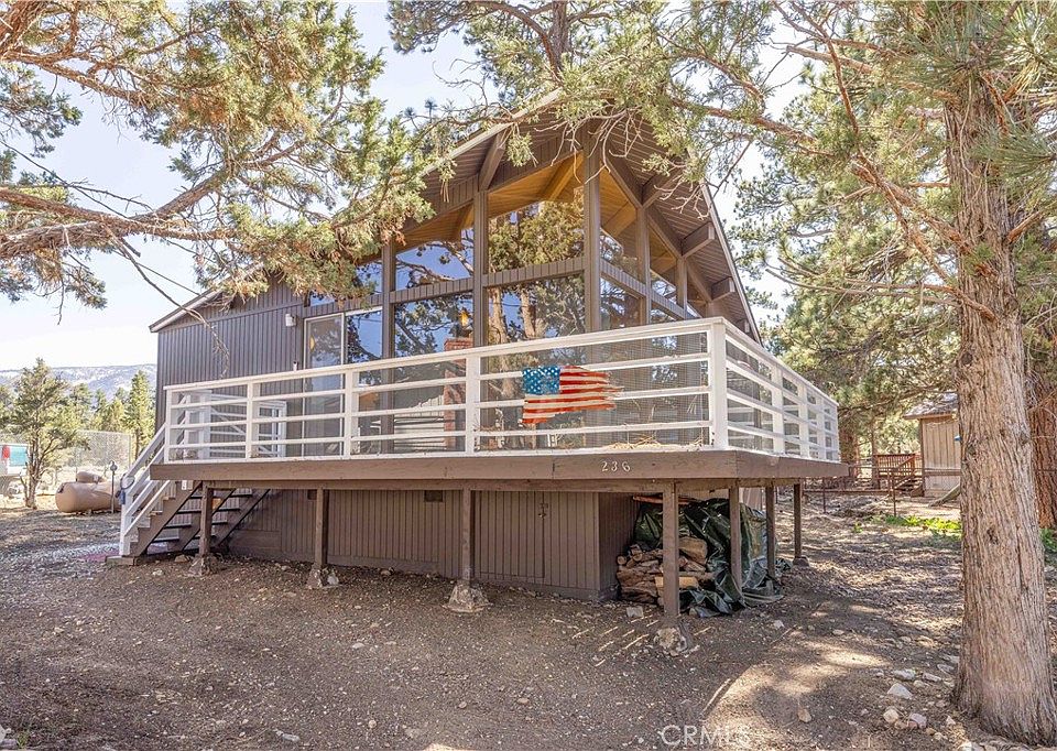 1st image of 236 Zaca Rd