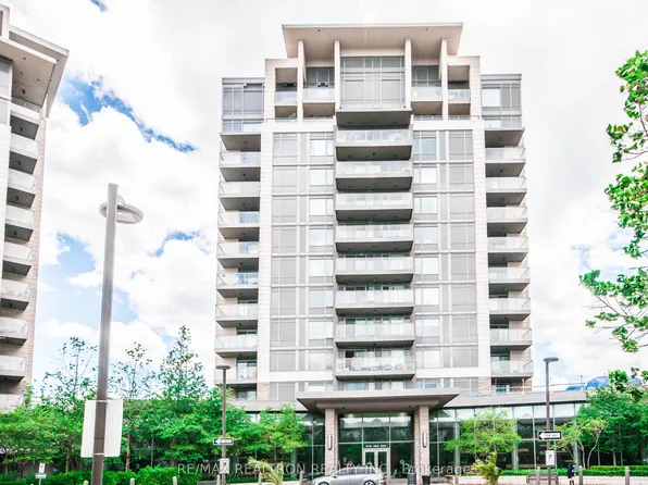 253 S Park Rd #702, Markham, ON L3T 0B4