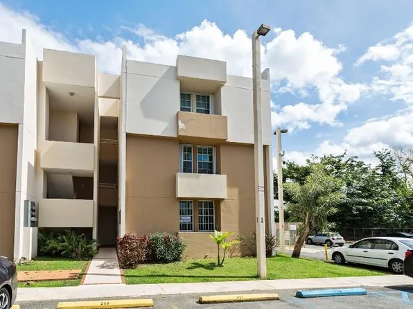 Cond Valles De Torrimar #J, Guaynabo, PR 00969