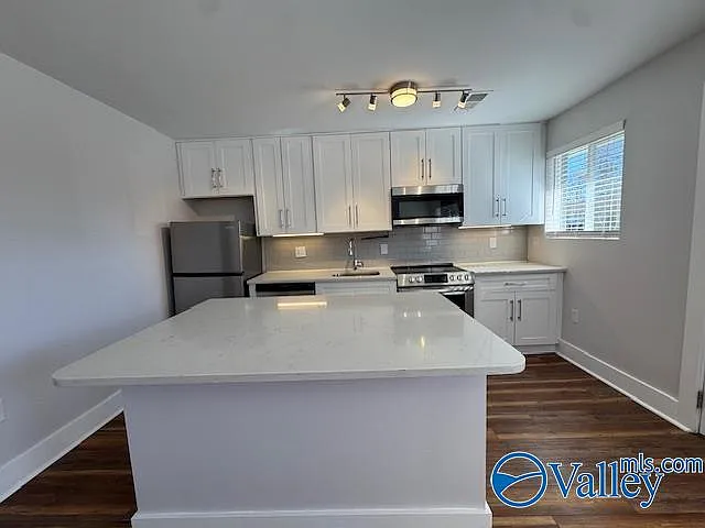 4302 Knight Rd SW #A — Photo 6