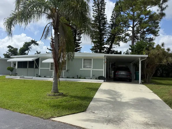 4144 Royal Manor Blvd, Boynton Beach, FL 33436