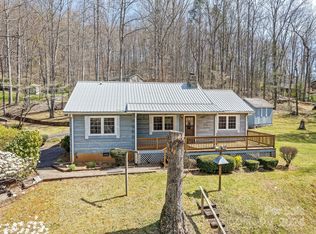 153 Forest Hill Rd, Waynesville, NC 28785