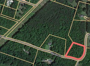 Marion St, Hamilton, AL 35570