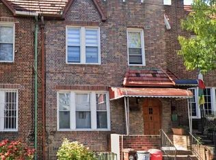 4216 64th St, Flushing, NY 11377