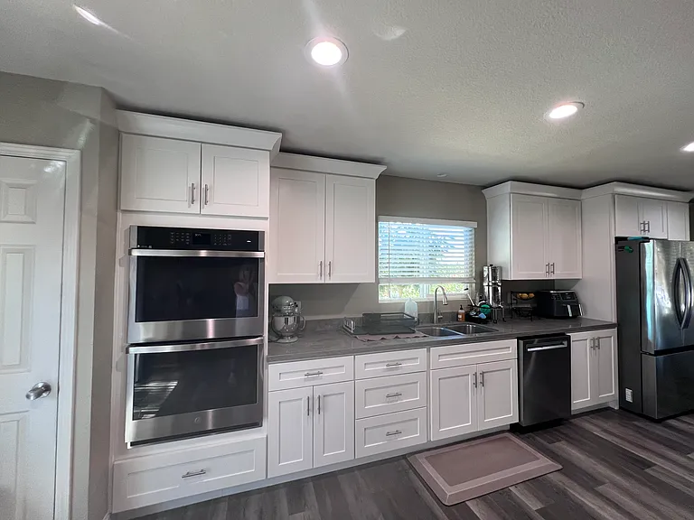 16885 Brandt Rd — Photo 2