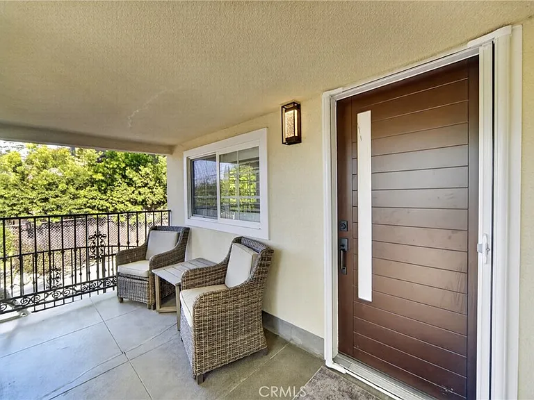 5929 Weaver Ln — Photo 4