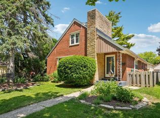 3620 S Brust Ave, Milwaukee, WI 53207