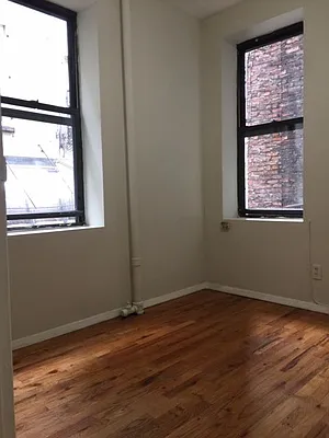 Rented by Landmark Real Estate | media 28