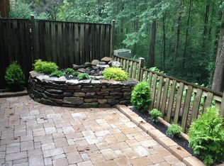 11525 Hearthstone Ct, Reston, VA 20191