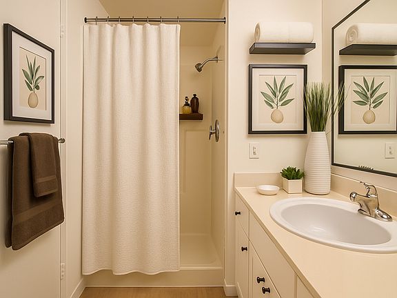 5th image of 4248 Whitsett Ave APT 102