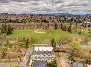 2212 SE Lambert St, Portland, OR 97202