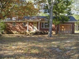 124 Berry Rd, Somerville, AL 35670