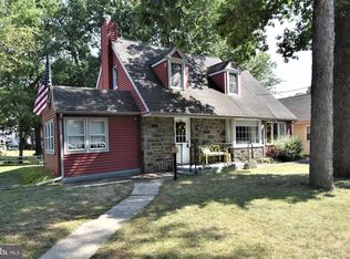 120 W Spring Garden St, Palmyra, NJ 08065