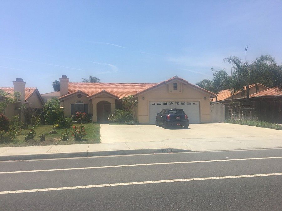 1st image of 1515 S San Antonio Ave