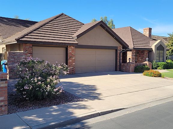 2nd image of 2606 S Salida Del Sol