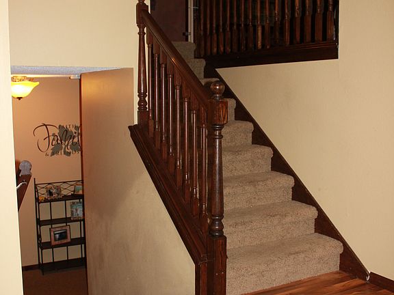 Foyer, split up or down