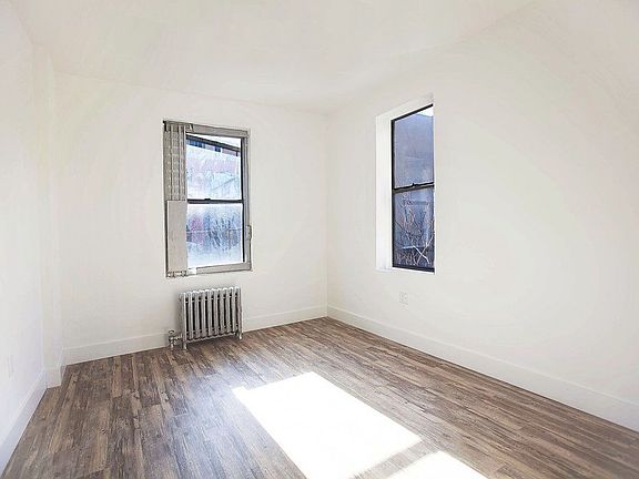 4th image of 164 W 128th St APT 3D