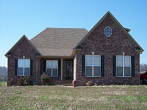 2nd image of 124 Preda Way
