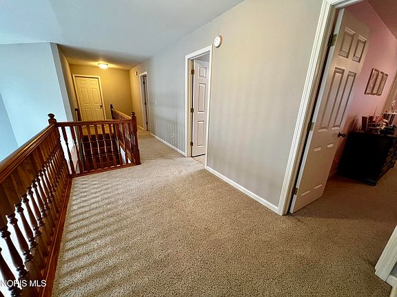 4th image of 3120 Lexington Glen Blvd