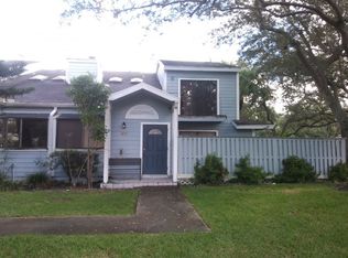1915 Players Pl, North Lauderdale, FL 33068