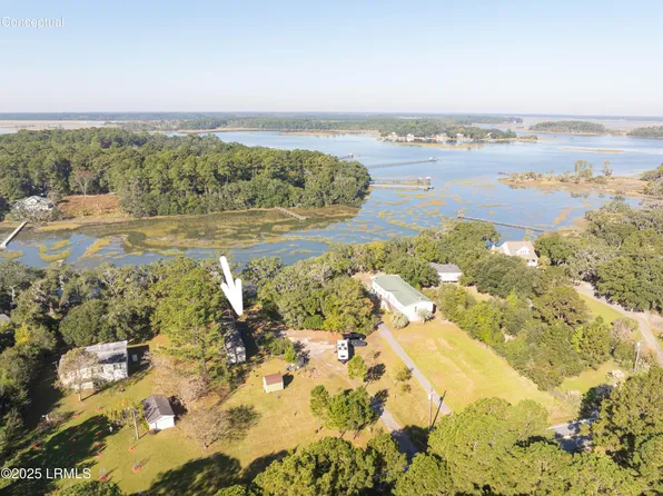 351 Brickyard Point Rd N, Beaufort, SC 29907