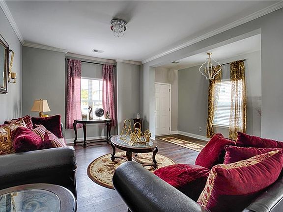 5th image of 4304 Bellwood Cir S