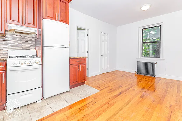 Rented by MySpaceNYC | media 21