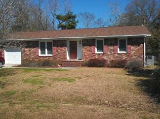 205 Pelican St, Ladson, SC 29456