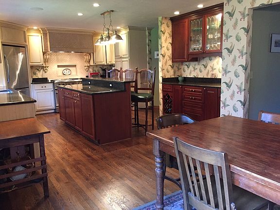 4th image of 24549 Scott Blvd