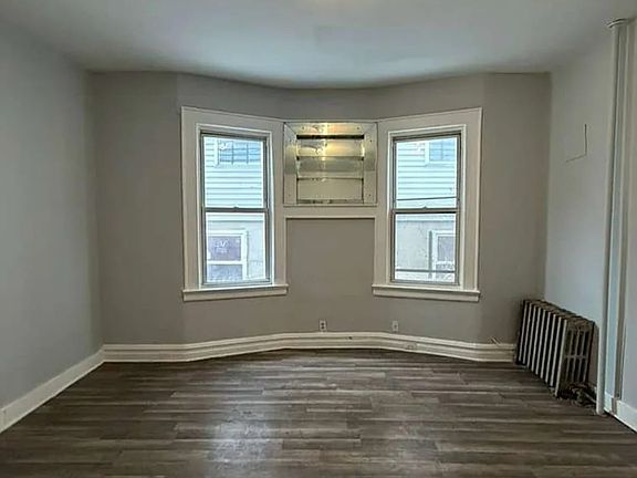3rd image of 845 S 15th St #G1