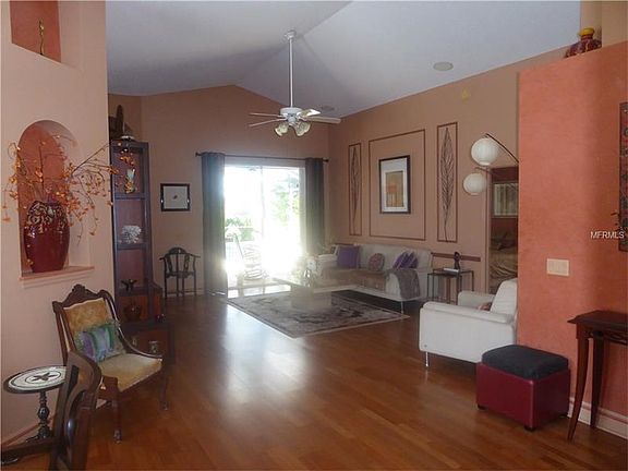 4th image of 9019 Egret Cove Cir