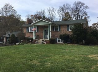 13138 Meadow Dr, Waldorf, MD 20601