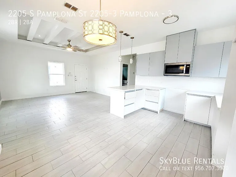2205 S Pamplona St #3 — Photo 1