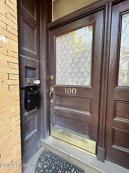 3rd image of 100 Dove Street
