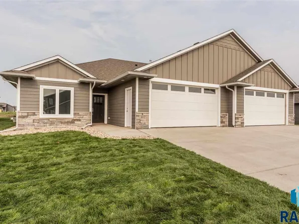 617 Granite Ave, Tea, SD 57064