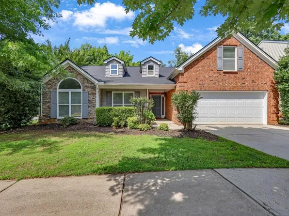 1906 Peach Shoals Cir, Dacula, GA 30019