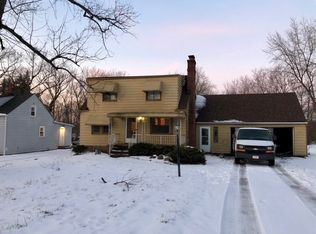 23058 Drake Rd, Bedford, OH 44146