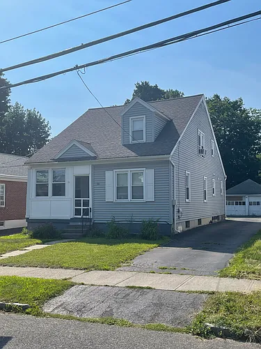 70 Eileen St #1 Photo 1
