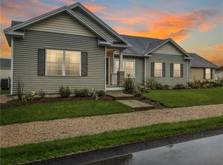 229 Chickadee Ln #1, South Kingstown, RI 02879