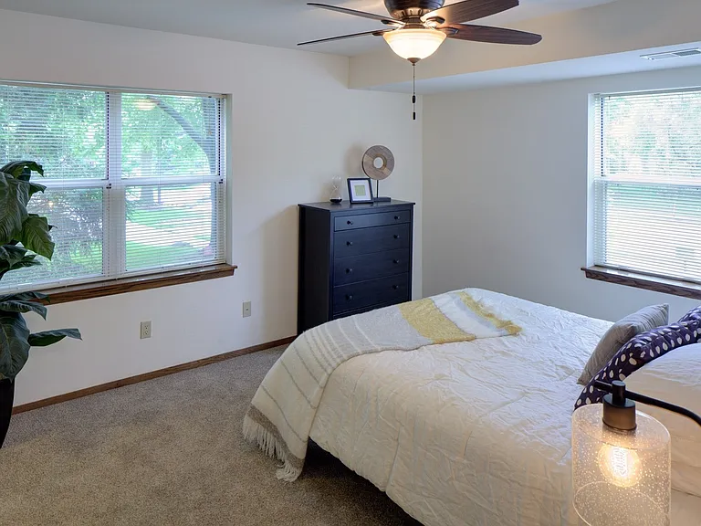Sauk Creek Apartments — Photo 29