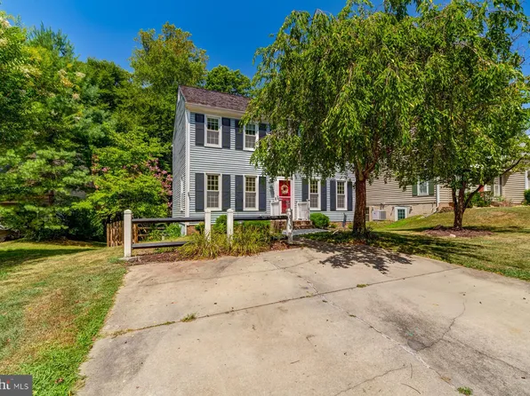 11604 Brookway Ct, Woodbridge, VA 22192