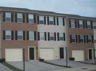 320 Dietz Estates Dr, York, PA 17404