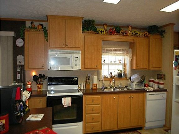 5th image of 203 Jack Fortner Dr