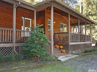 7621 Sycamore Dr, Somerset, CA 95684