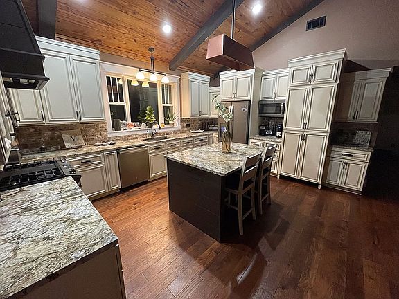 5th image of 5795 Iron Mountain Rd