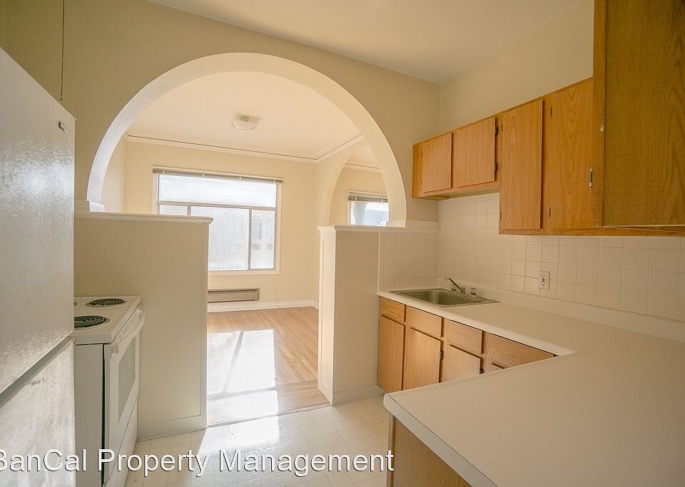1st image of 3800 Scott St APT 9