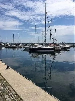 420 Lake Shore Blvd W #2 — Photo 8
